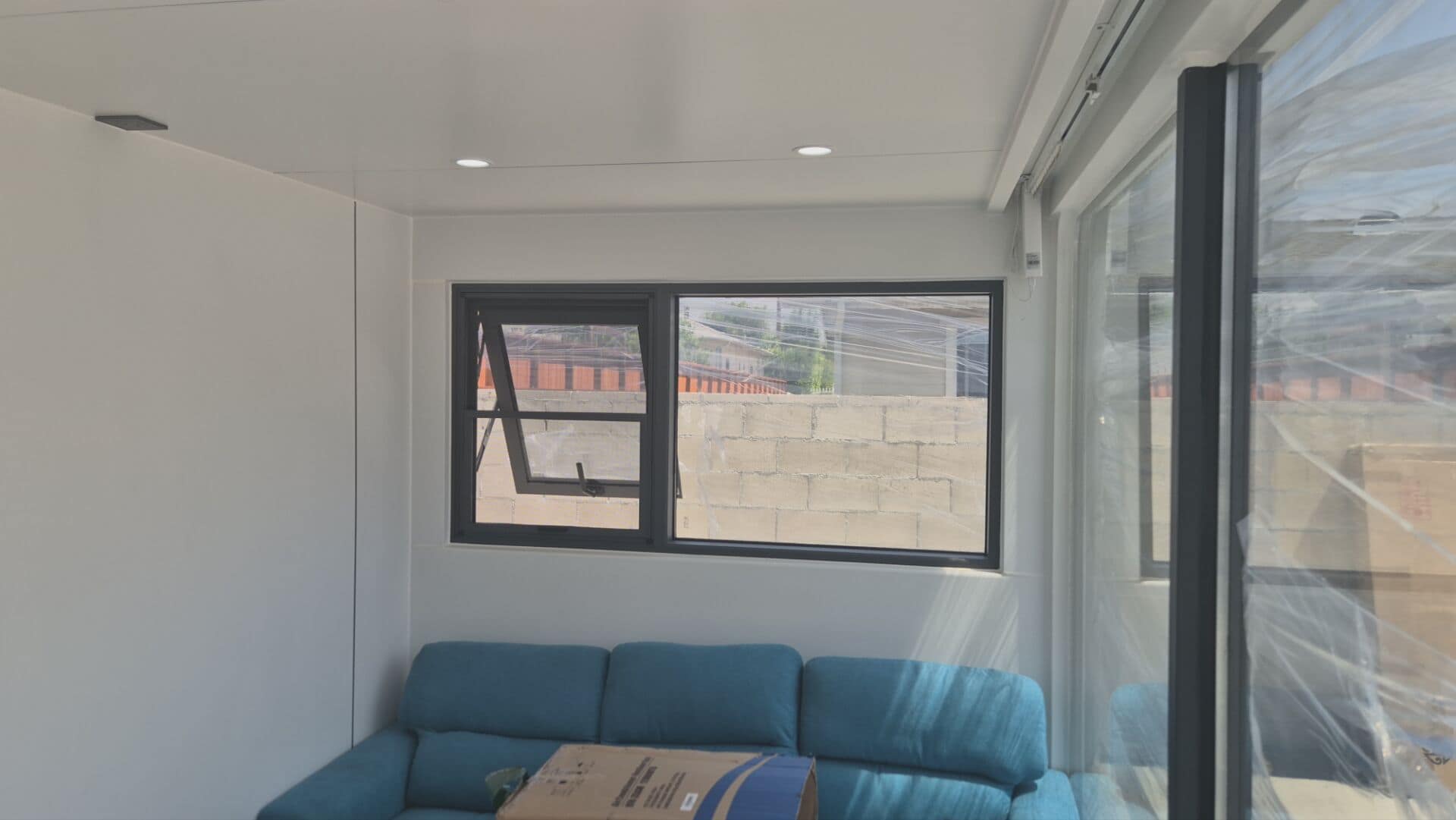 Living Pod exterior - 8ihouse prefab pod